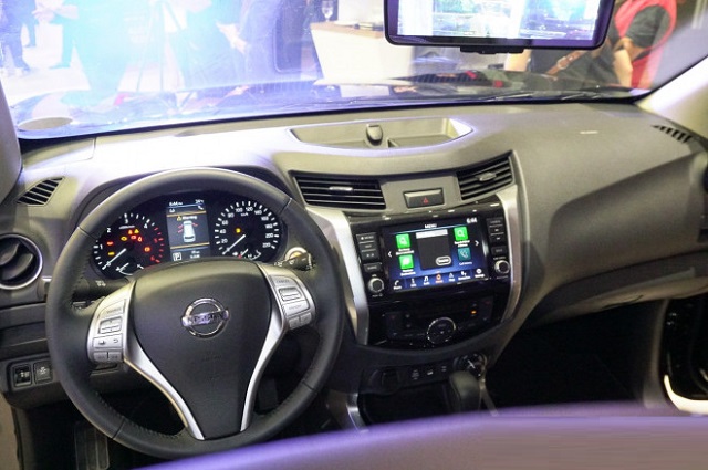 2021 Nissan Xterra interior