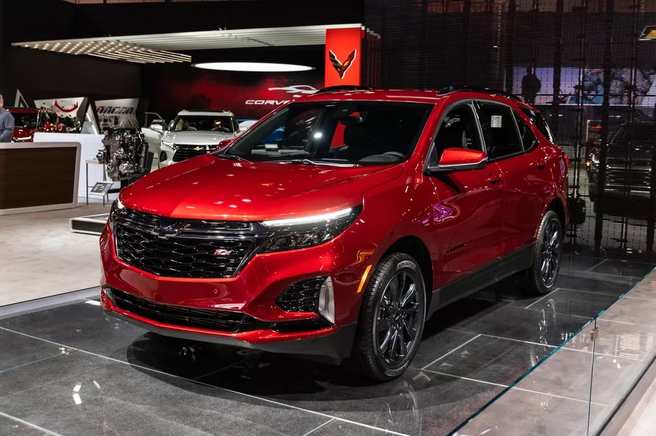 2022 Chevy Equinox Chicago auto show debut