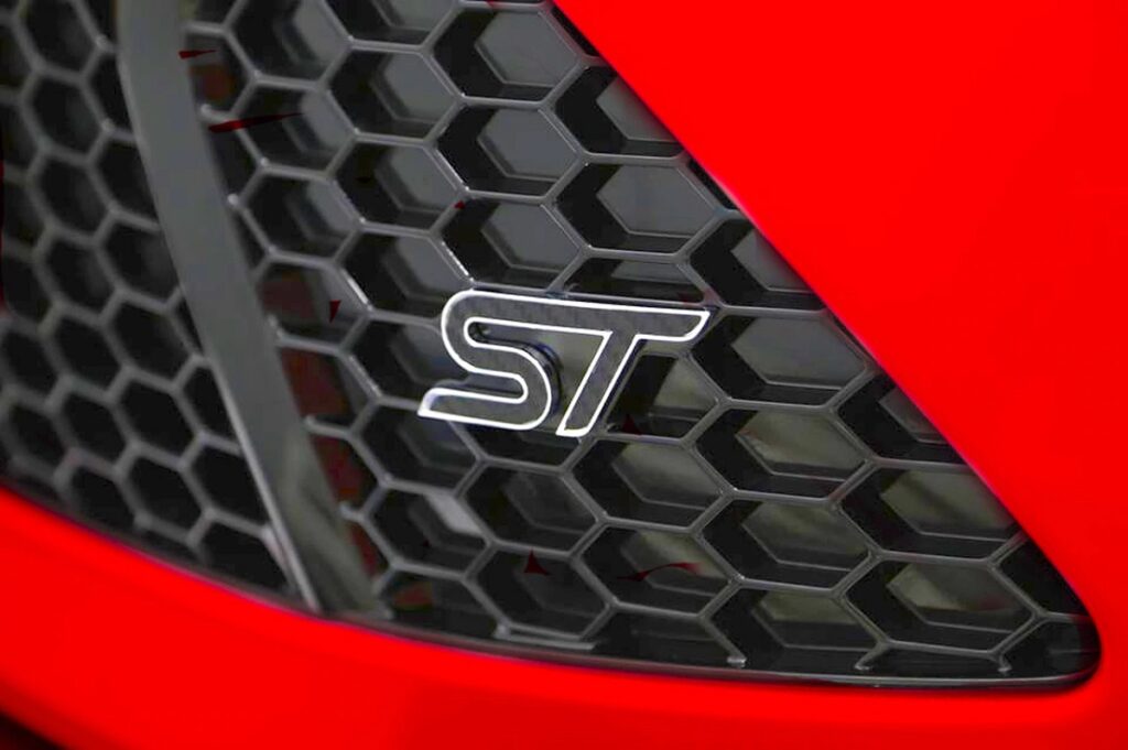 2021 Ford Escape ST badge