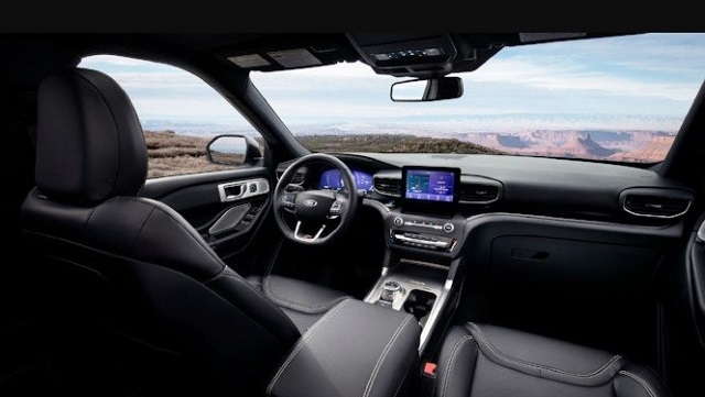 2022 Ford Explorer interior
