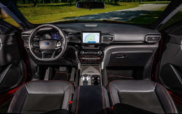 2024 Ford Explorer st interior