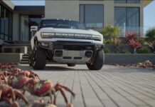 2024 GMC Hummer SUV crab walk