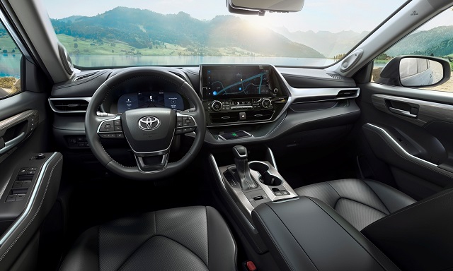 2024 Toyota Highlander Prime interior