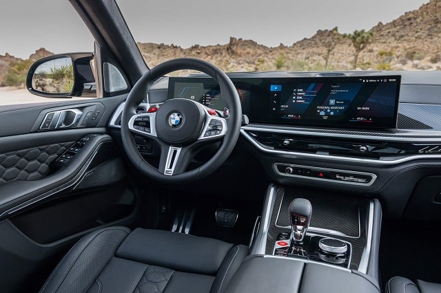 2024 BMW X6 interior
